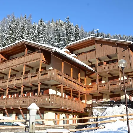 Apartment Casa Del Bosco Canazei