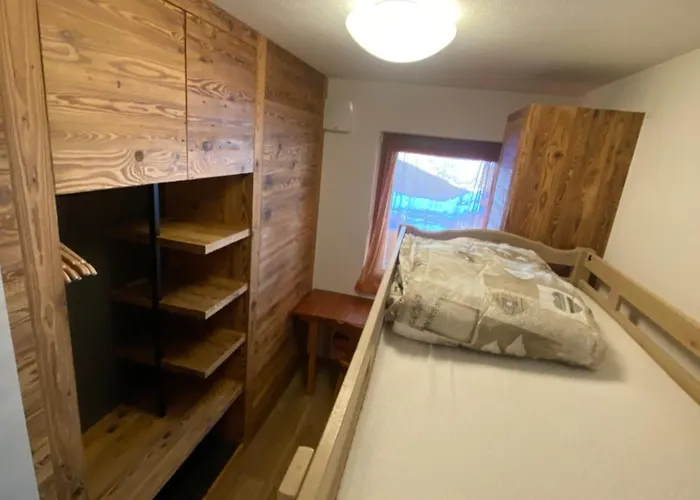 Casa Del Bosco * Канацеї